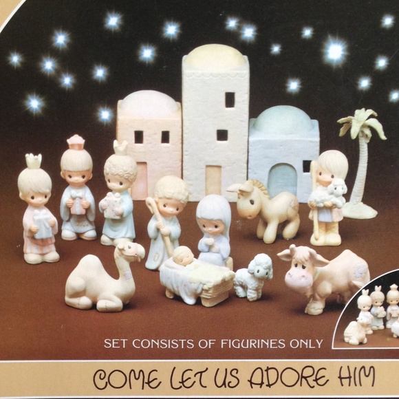 Precious Moments Nativity Scene With Westbraid Doily (We Three Kings